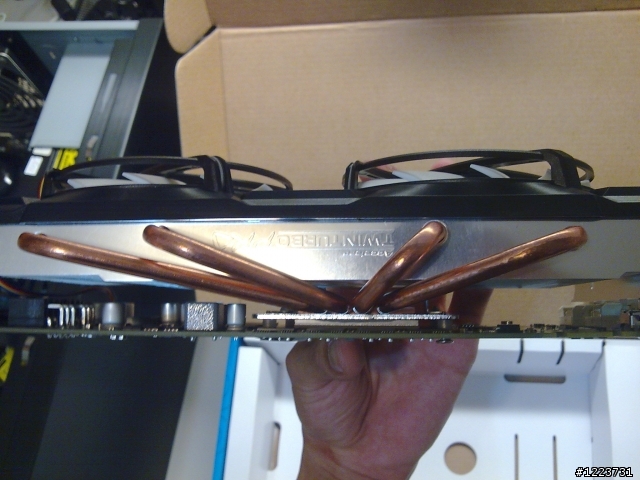 [簡易開箱文]喬帝GTX460-自由之翼