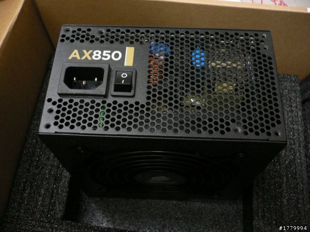 [開箱] 海盜CORSAIR AX850