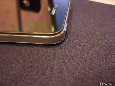 iPhone 4 + invisible shield