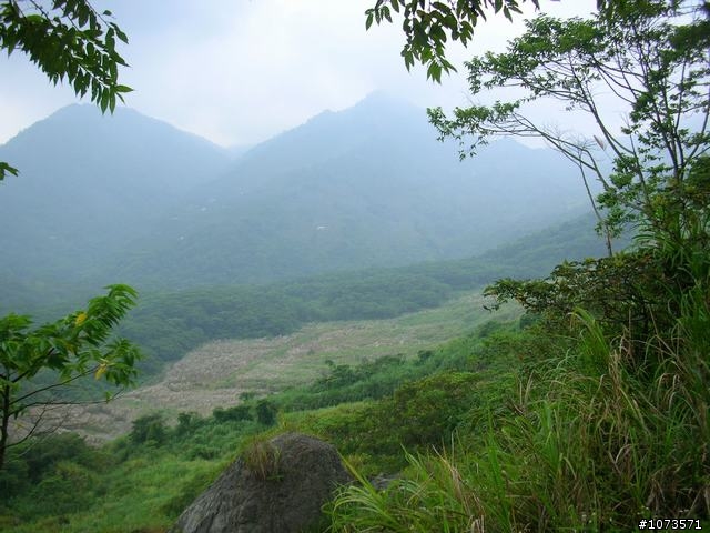 南港村九份二山之震撼教育爆胎行
