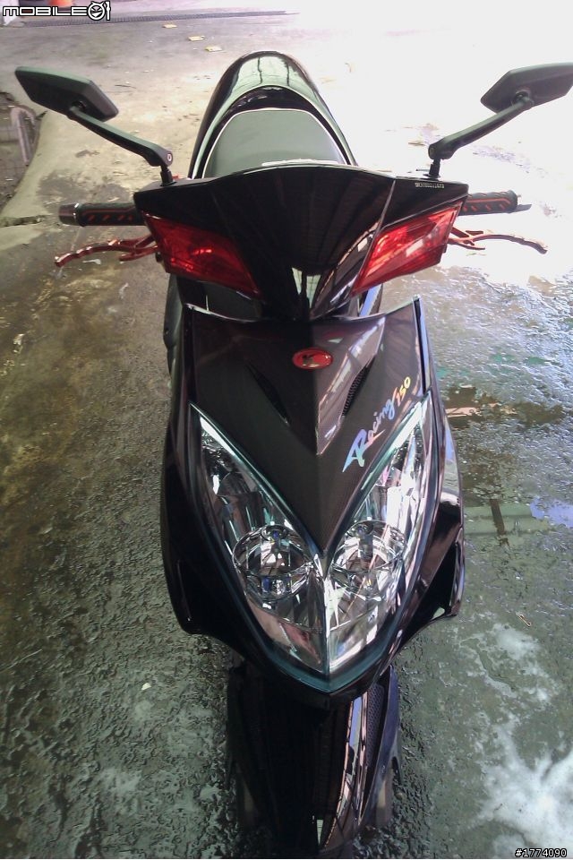 遲來的ＲＡＣＩＮＧ150開箱文....