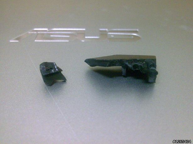 ASUS F3Tc 筆電底座撐爆了