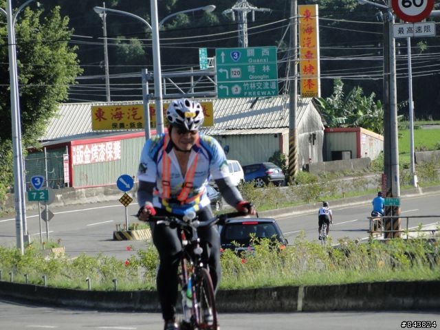桃竹苗 .瘋200K 開小藍車.隨意拍 YA!! S3-1