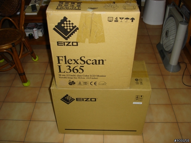 [開箱]不專業的 EIZO S2433W-FS 開箱文