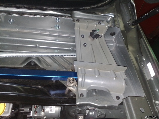 U7引擎室拉桿+車牌框+胎壓偵測器 開箱!!!