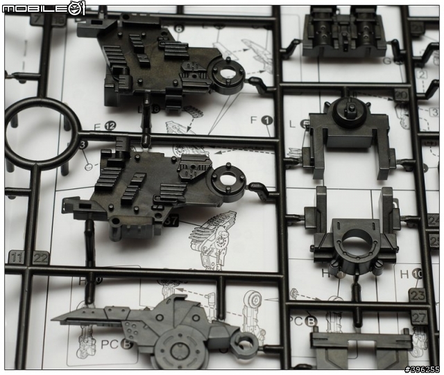 壽屋HMM ZOIDS 閃電豹開盒+我的玩具!我的MG RX-93 Nu鋼 非專業製作