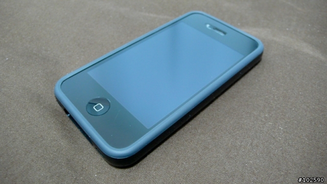 iPhone 4 + 保護殼 + 螢幕保護貼 (9/10 更新Apple原廠bumper)