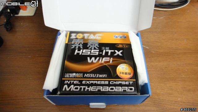 ZOTAC 索泰 迷酷H55U3 ITX WIFI (H55ITX-C-E) H55-ITX WiFi USB3.0 開箱文 Mini-itx超威的小版