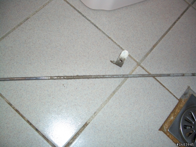 [DIY] 浴室臉盆的水龍頭汰換