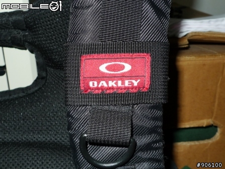 [遲來的分享]Oakley snow pack，一起來分享你的機能性背包