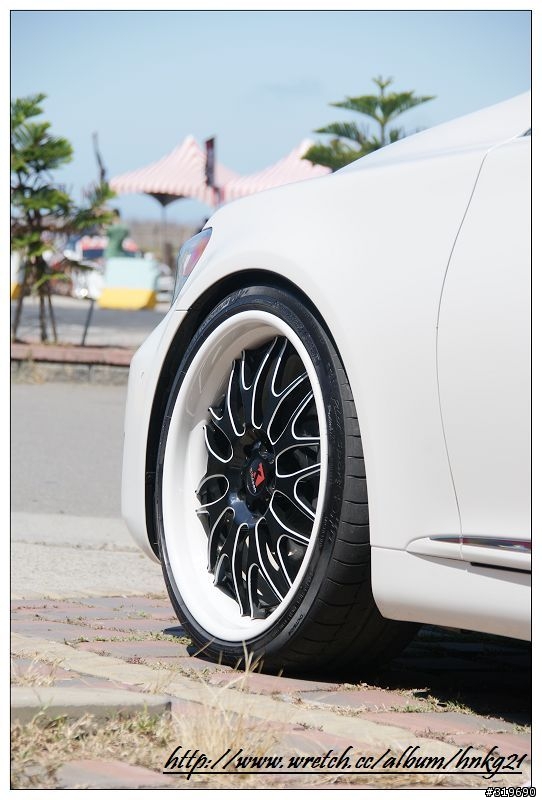 超正點的 LS600hL