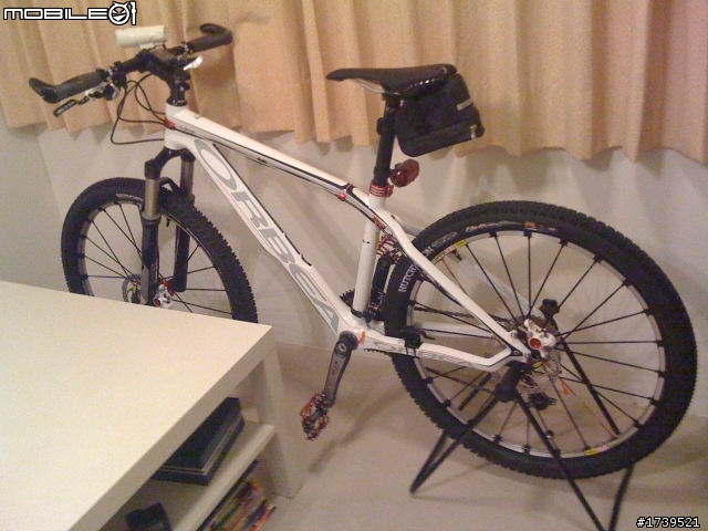 【開箱文】 實現夢想中的   白色神駒 ORBEA  ALMA 2010