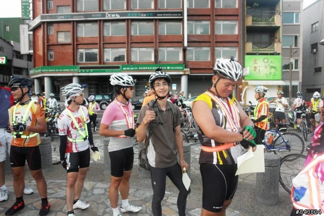桃竹苗  .瘋200K 開小藍車.隨意拍  YA!!  S1