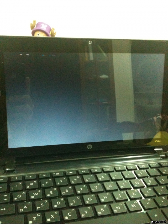 hp mini 210 螢幕有一條亮點問題!!