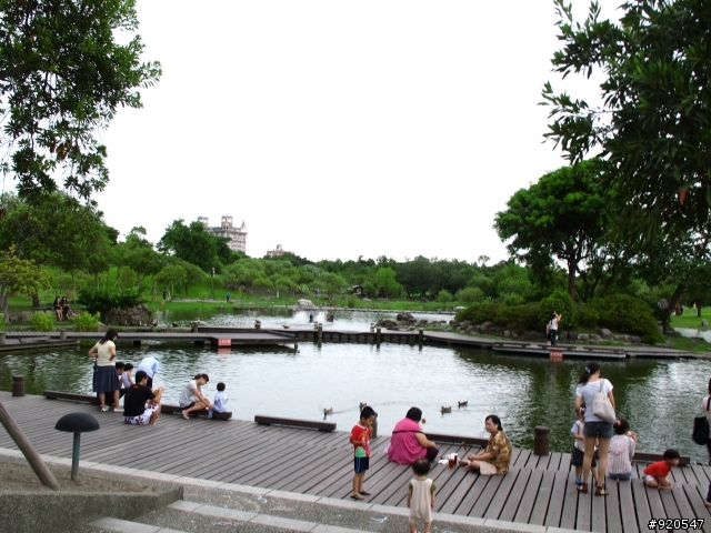 出外靠朋友！行李靠箱神！環島之旅~~(圖很多請耐心收看)
