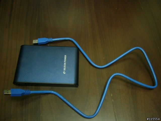[開箱]A80廣穎USB3.0 640GB防水防塵(不推薦)