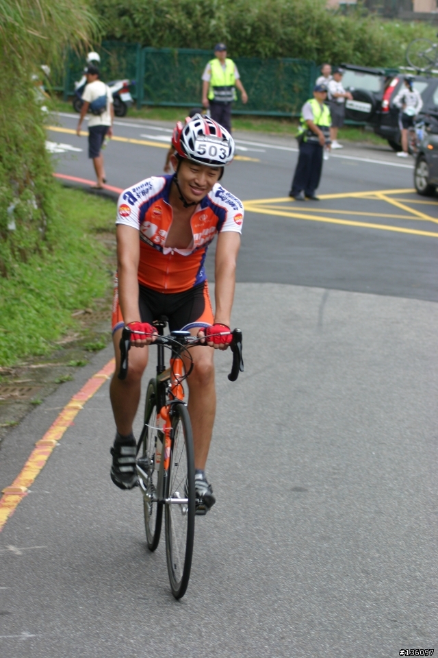 2010-09-11 AMD盃陽金公路自行車大賽--冷水坑叉路口