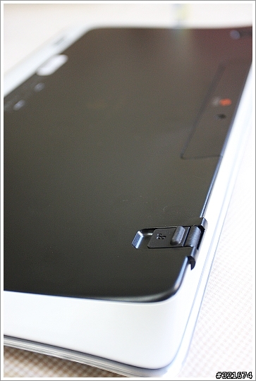 [開箱]羅技無線炫光鍵盤K800