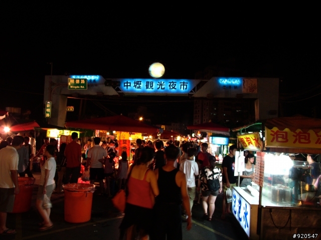 出外靠朋友！行李靠箱神！環島之旅~~(圖很多請耐心收看)