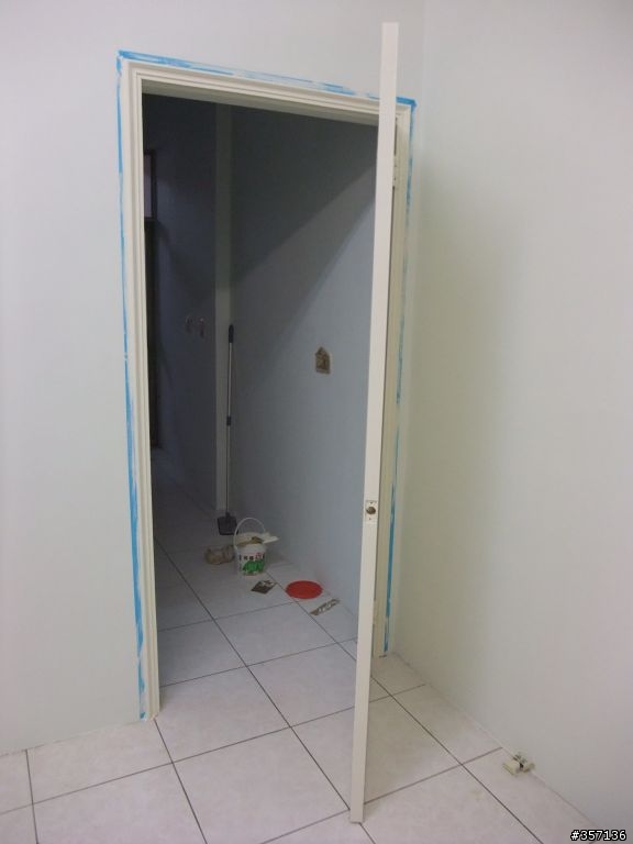 DIY 重新上漆 16 年房間門(包含拆移喇叭鎖完整過程圖示)