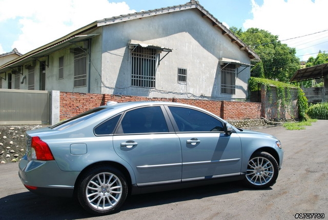 2011式 S40 2.0 魅影藍 簡易開箱文+VOLVO之一門忠烈