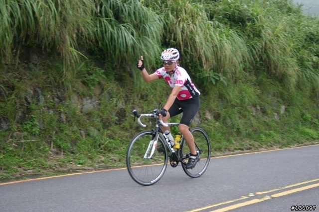 2010-09-11 AMD盃陽金公路自行車大賽--冷水坑叉路口
