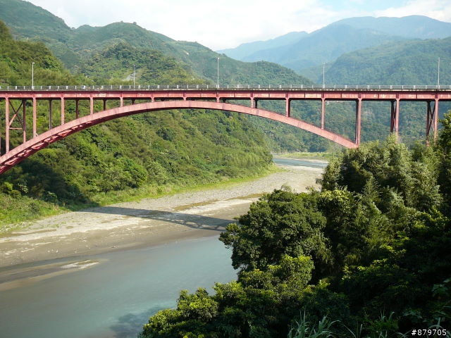 [分享]窮大學生的碳纖平把公路車V.S賣場車 之 - 小烏來風景區之旅