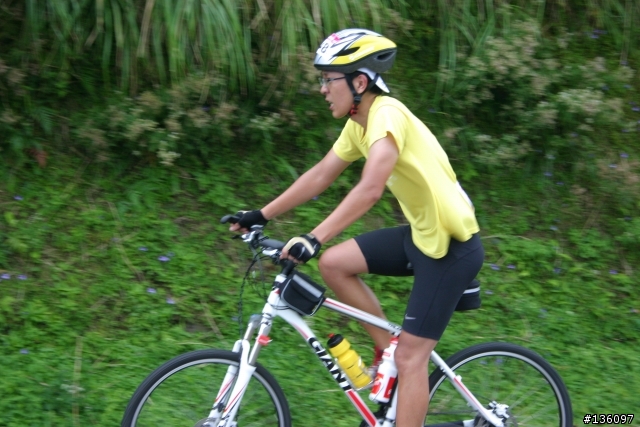 2010-09-11 AMD盃陽金公路自行車大賽--冷水坑叉路口