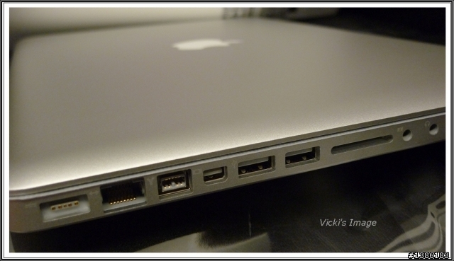 我的新玩具Macbook Pro 15" 2.4GHz開箱文