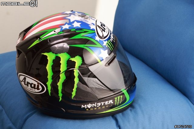 [開箱] Arai RX-7 RR5, Dainese Air-2 & Wave G2, Dainese X-ILE