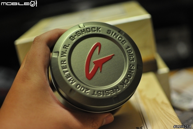 電波時計 G-SHOCK 碳纖維錶帶太陽能6局電波錶 GW-S5600B 入手[開箱文]