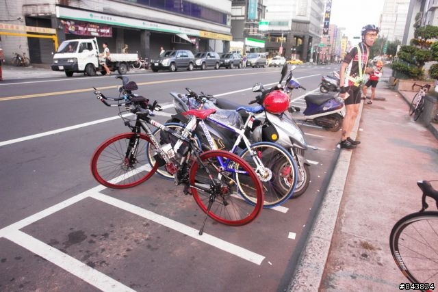 桃竹苗  .瘋200K 開小藍車.隨意拍  YA!!  S1