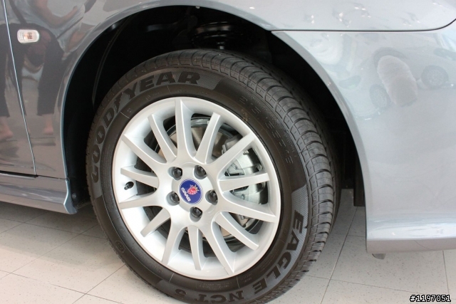 [開箱]2010 Saab 9-3 SC