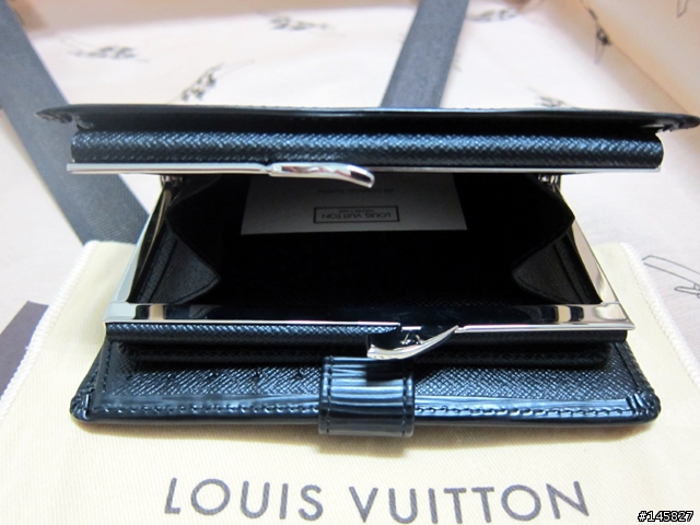 敗敗敗...rimowa & lv