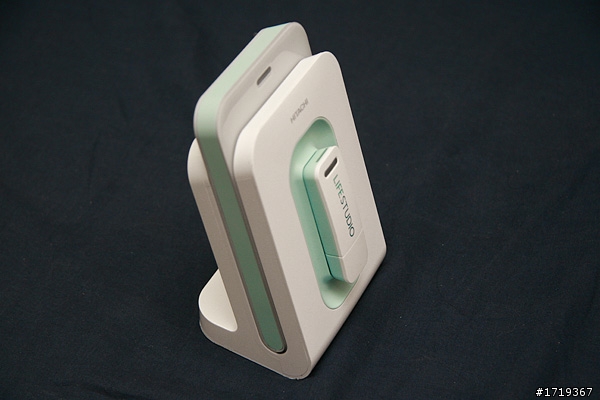 [開箱]當隨身碟遇上硬碟..HITACHI LifeStudio新登場！