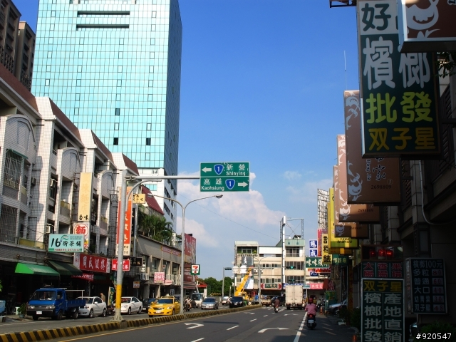 出外靠朋友！行李靠箱神！環島之旅~~(圖很多請耐心收看)