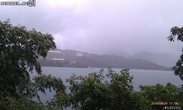 HTC Desire隨手拍-實測雨天拍照效果