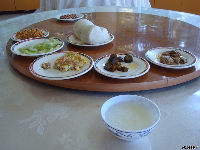 慶祝生日, 暫時拋開2010環西大賽, 自己和連襟跑去2天1夜的中台灣橫貫高山挑戰