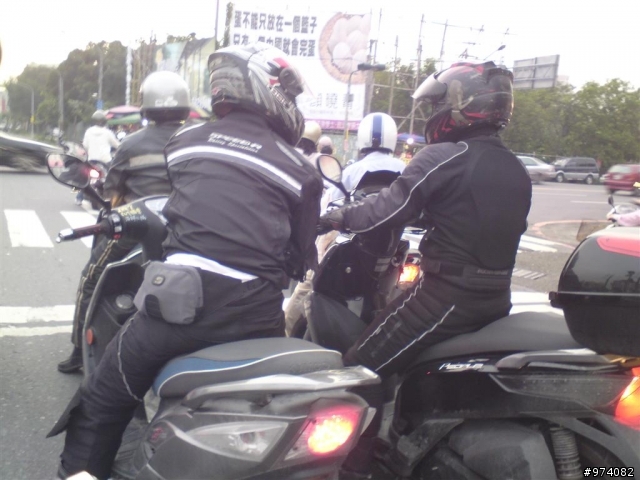 光陽測試車(16P)