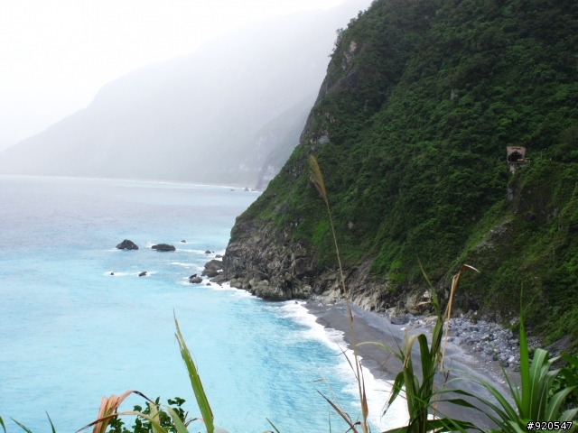 出外靠朋友！行李靠箱神！環島之旅~~(圖很多請耐心收看)