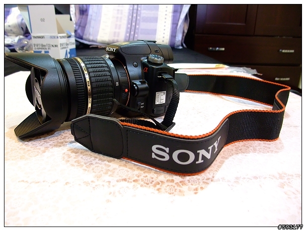 [開箱文]中秋月圓入手了人生第一台單眼SONY a33 (25樓新增實拍照)