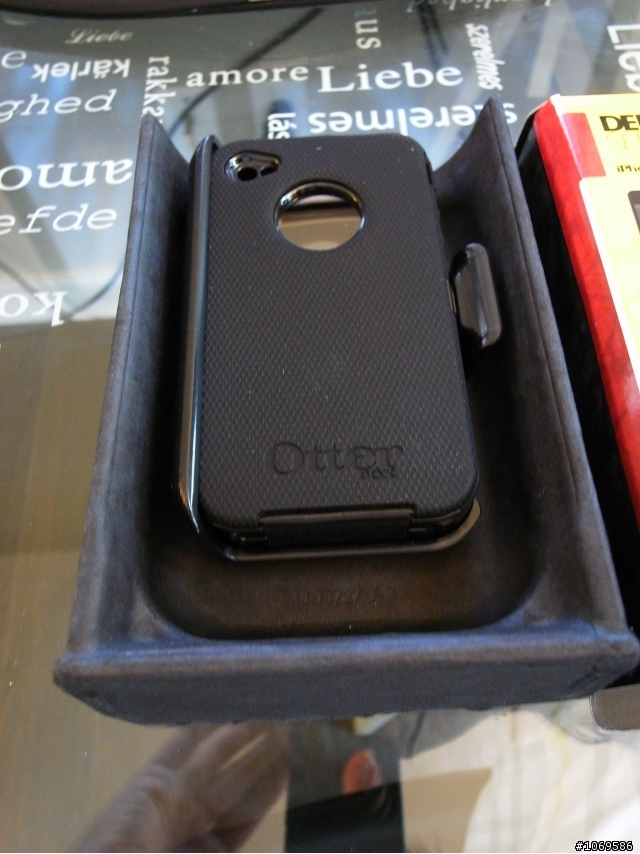 Otter Defense Series - iphone 4 超級保護