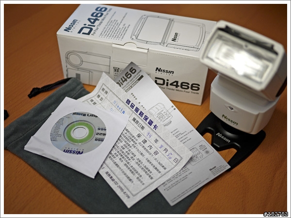 [開箱] Panasonic DMC-GF1 + Nissin Di466 白白配