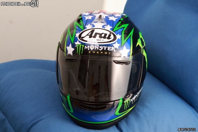 [開箱] Arai RX-7 RR5, Dainese Air-2 & Wave G2, Dainese X-ILE