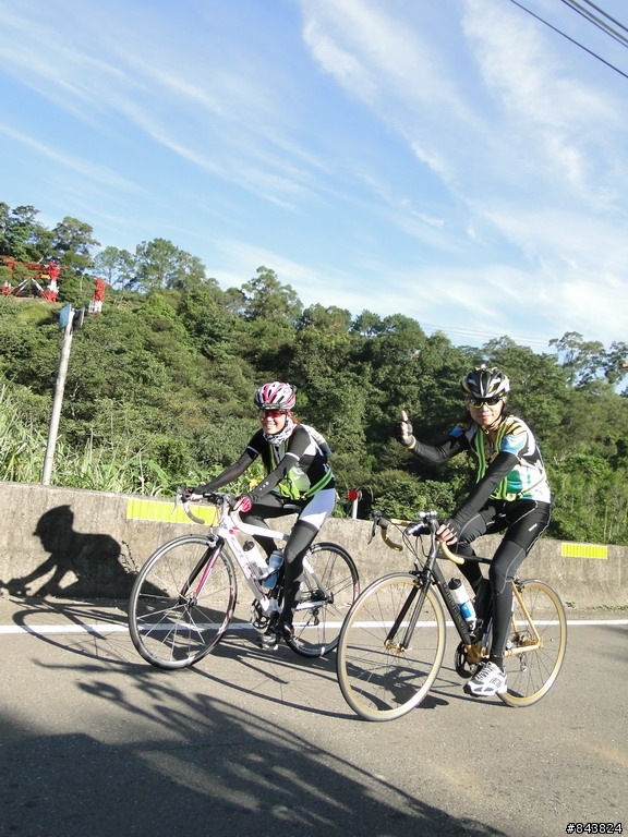 桃竹苗 .瘋200K 開小藍車.隨意拍 YA!! S3-1