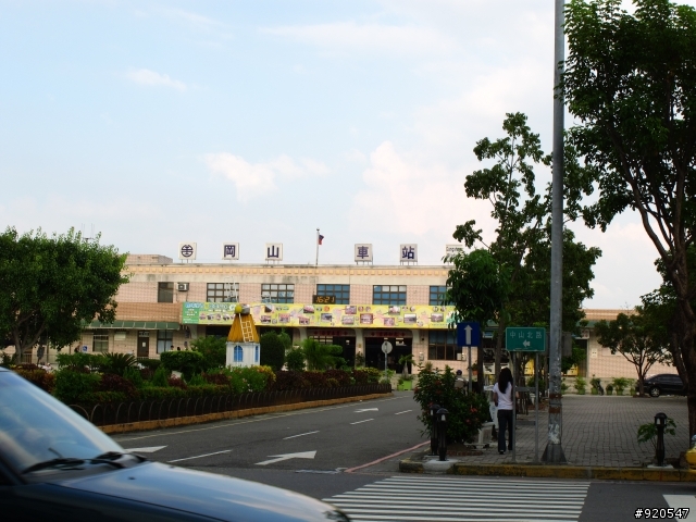 出外靠朋友！行李靠箱神！環島之旅~~(圖很多請耐心收看)