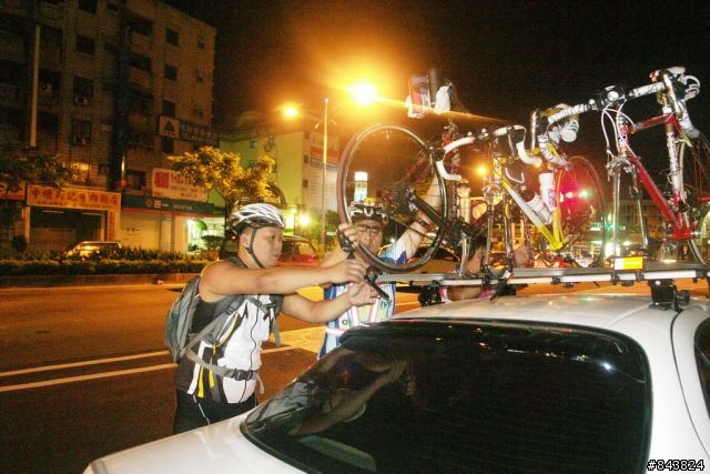 桃竹苗  .瘋200K 開小藍車.隨意拍  YA!!  S1