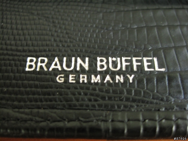 【開箱】BRAUN BUFFEL 小金牛飛行系列皮夾