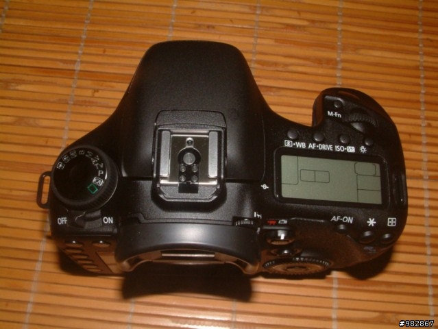 「開箱文」CANON 7D、NISSIN Di866及週邊相關物品