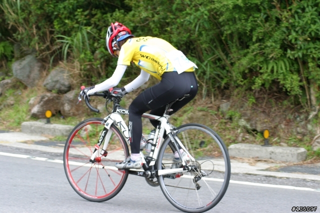 2010-09-11 AMD盃陽金公路自行車大賽--冷水坑叉路口